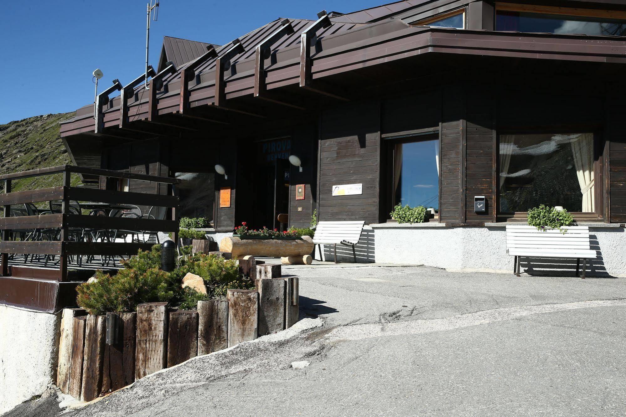Albergo Quarto Pirovano Passo Stelvio Exterior foto