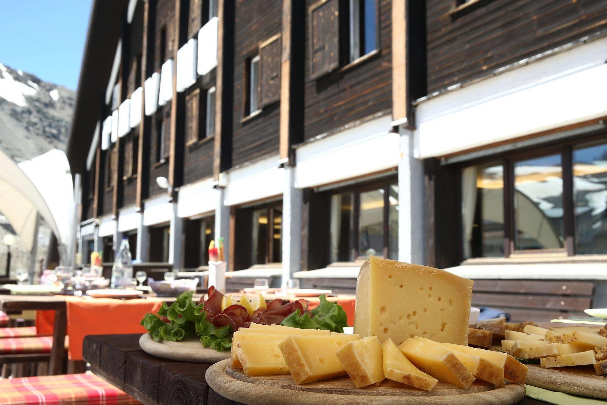 Albergo Quarto Pirovano Passo Stelvio Exterior foto